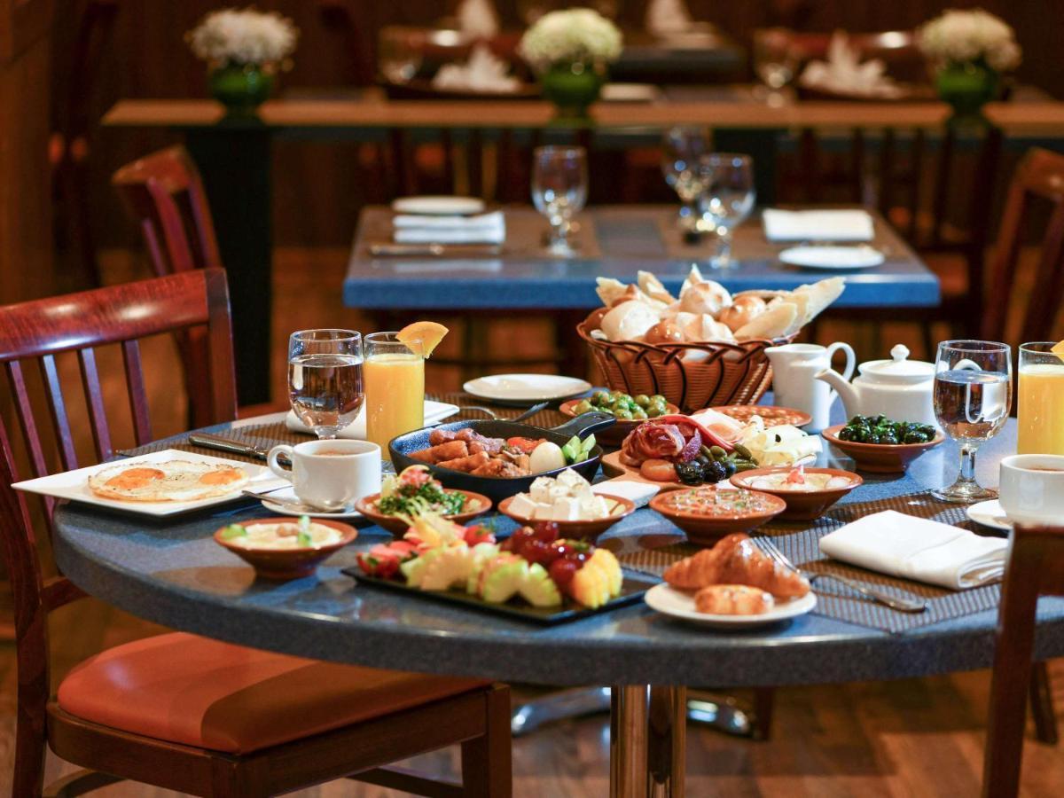 M Grand Hotel Doha Exterior foto