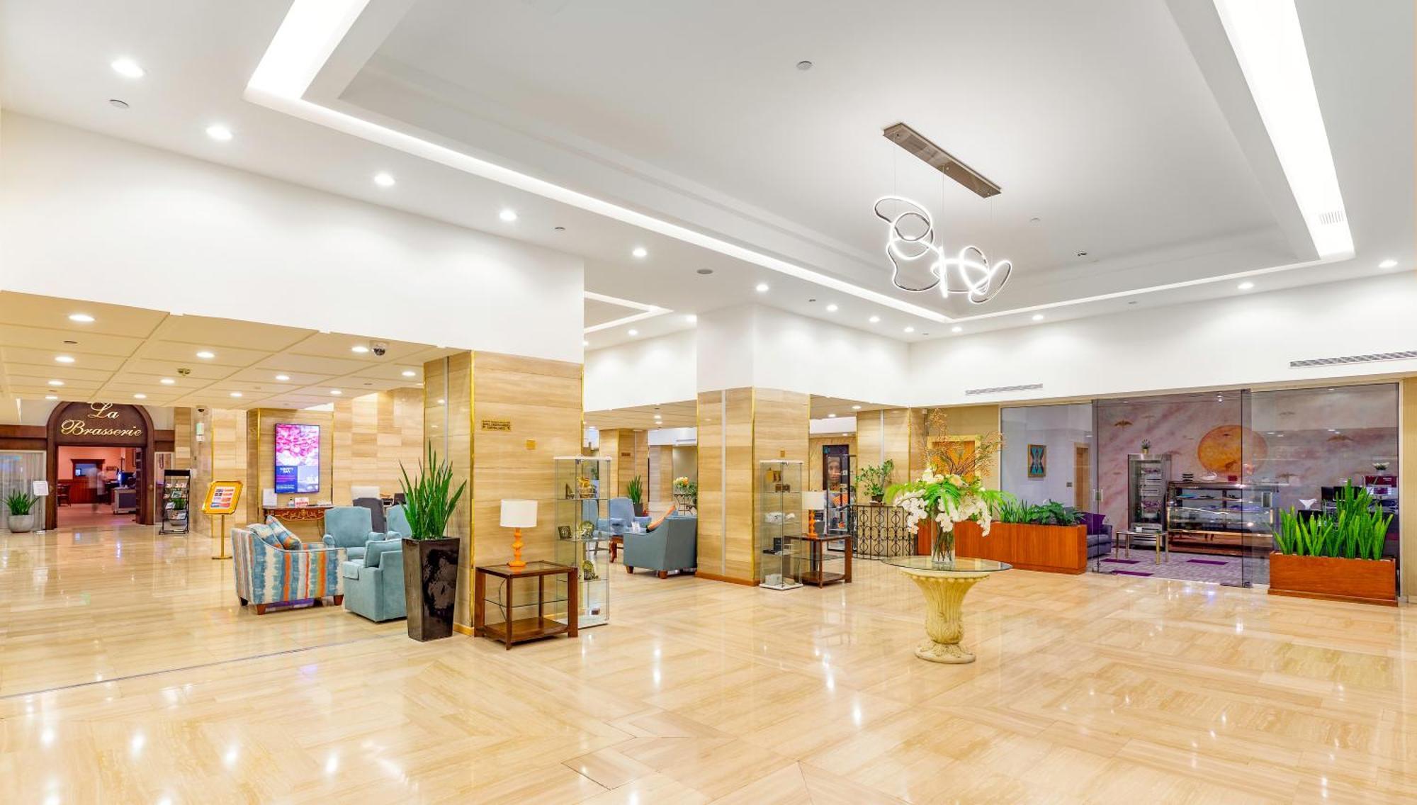 M Grand Hotel Doha Exterior foto